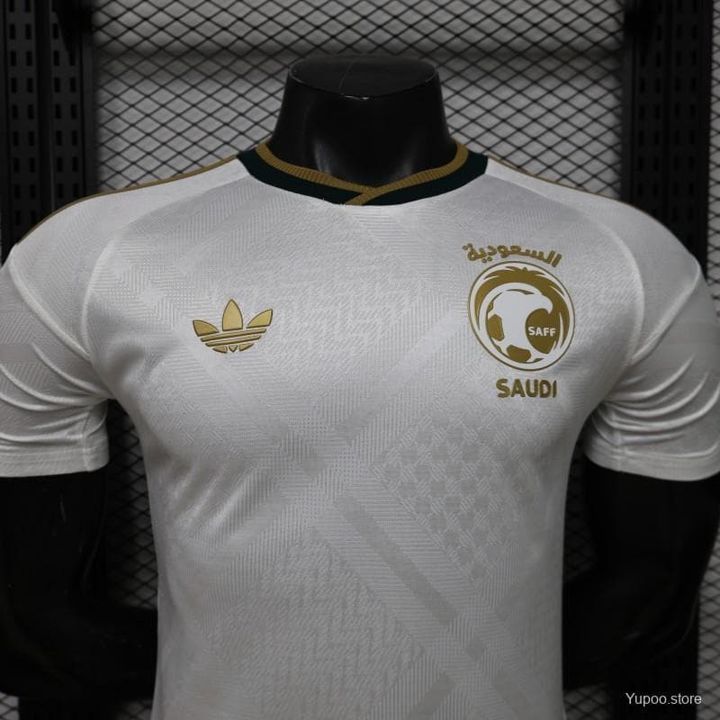 Player Version 26/27 Saudi Arabia  White & Gold Home Jersey — imagen 3