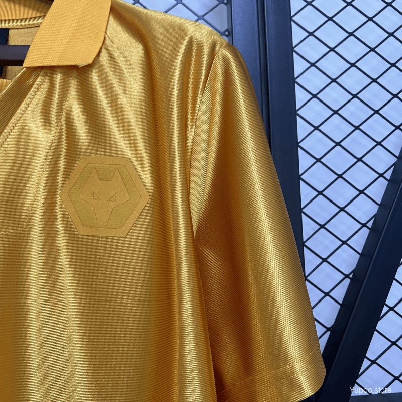 25/26 Wolves 70th Anniversary Yellow — imagen 4