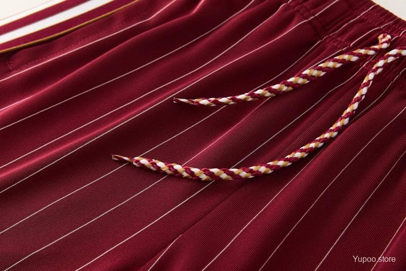 26/27  Arsenal  Maroon Pinstripe Short Sleeve+Soccer Shorts — imagen 3