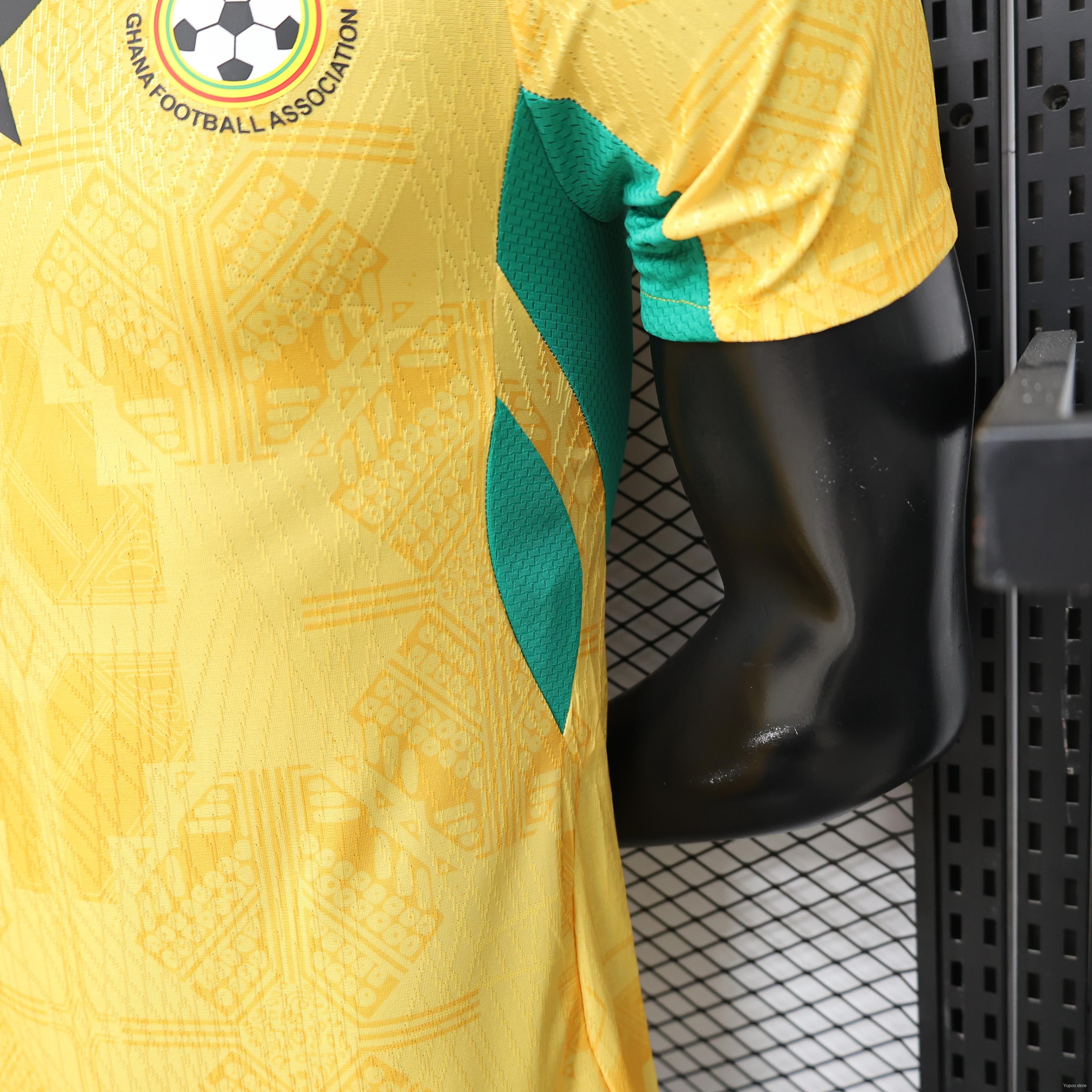 Player Version 26/27 Ghana  Away  Yellow & Green/Red Accent Jersey — imagen 10