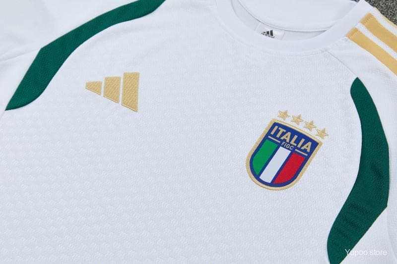 26/27 Italy White Short Sleeve+Soccer Shorts — imagen 2