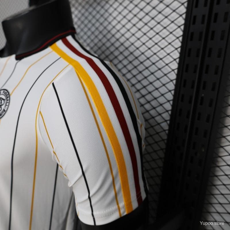 Player Version 2026 Newcastle United White Terrace Icons Jersey — imagen 5