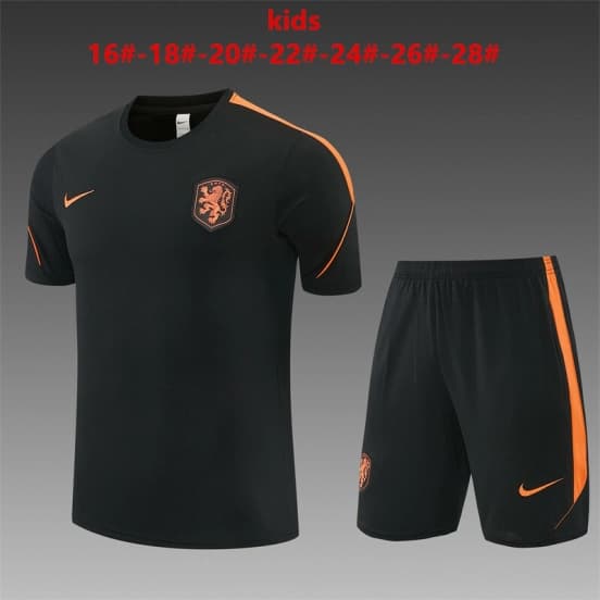 2026 Kids Netherlands Black & Orange  Short Sleeve+Soccer Shorts — Selección de fútbol de los Países Bajos