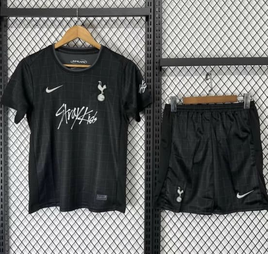 25/26 Kids Tottenham Hotspur X StrayKids Away Jersey — Tottenham Hotspur Football Club