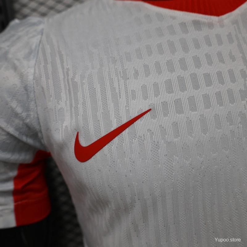 Player Version 2026 Poland Home White  Jersey — imagen 7
