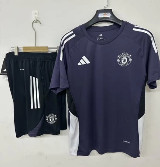 25/26 Manchester United Pre-Match Training Jersey Purple+ Shorts — Manchester United Football Club