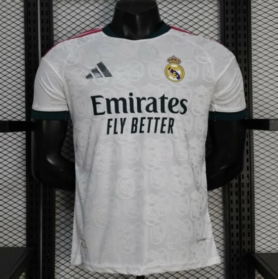 25/26 Player Version Real Madrid White with Subtle Crest Pattern Jersey — jersey
