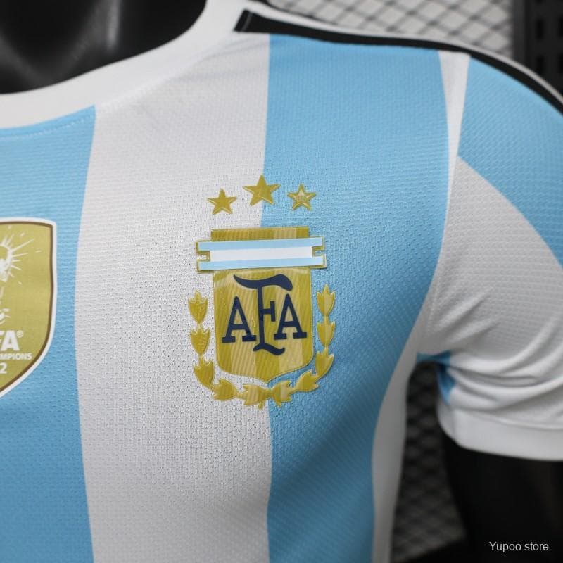 Player Version 2027 Argentina Home White & Light Blue Stripes with FIFA World Cup Champion Badge Jersey — imagen 9