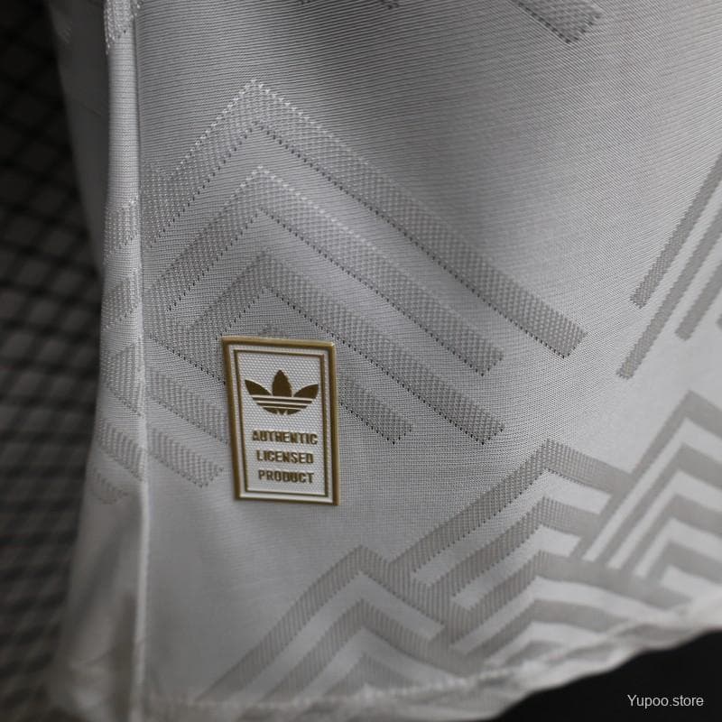 Player Version 26/27 Juventus White with Dark Green Special Edition Jersey — imagen 7