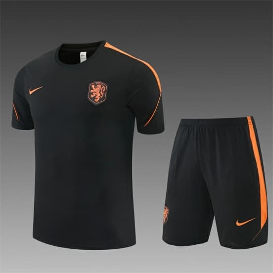 2026 Netherlands Black & Orange  Short Sleeve+Soccer Shorts — Selección de fútbol de los Países Bajos