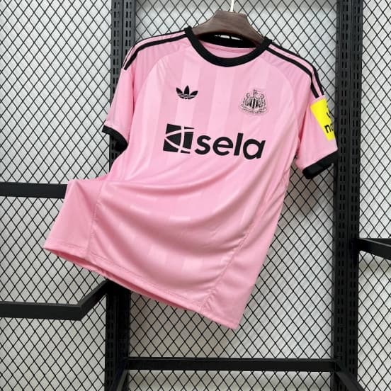 2025/26 Mens Newcastle United Goalkeeper Jersey — Newcastle United Football Club