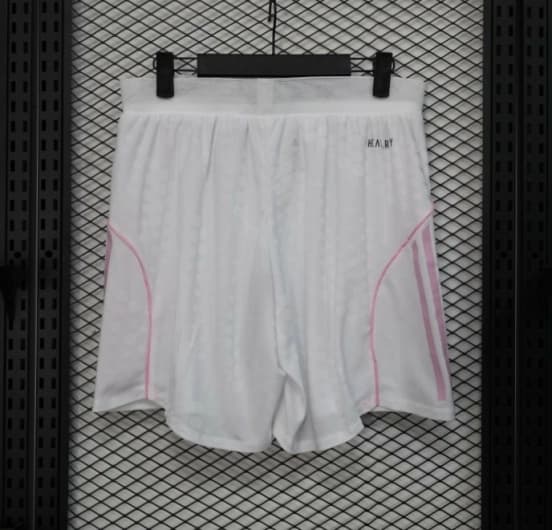 Player Version 25/26 Juventus Home Shorts — Juventus de Turín