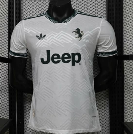 Player Version 26/27 Juventus White with Dark Green Special Edition Jersey — Juventus de Turín